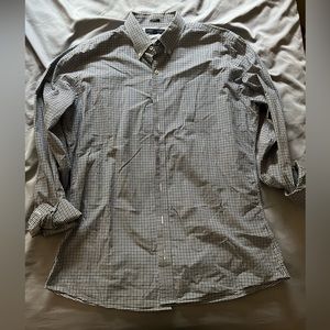 Tommy Hilfiger Slim Fit Men’s Dress Shirt